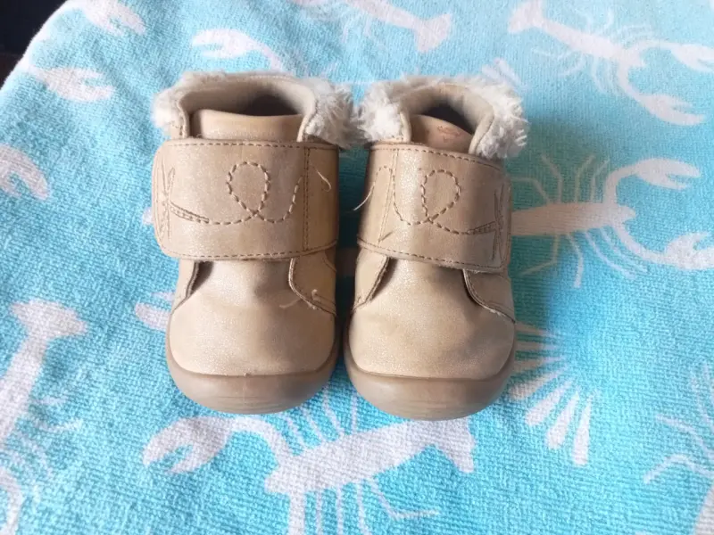 Botines de bebé con forro de lana - 1