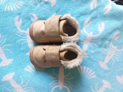 Botines de bebé con forro de lana - miniatura 3