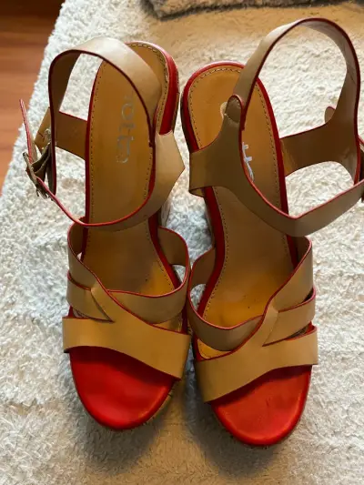 Sandalias de plataforma corcho y cuero beige - miniatura 4