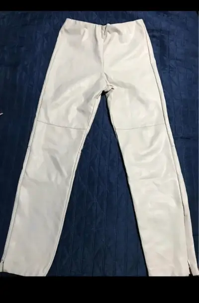 Pantalón ZARA de cuero blanco para mujer - miniatura 2