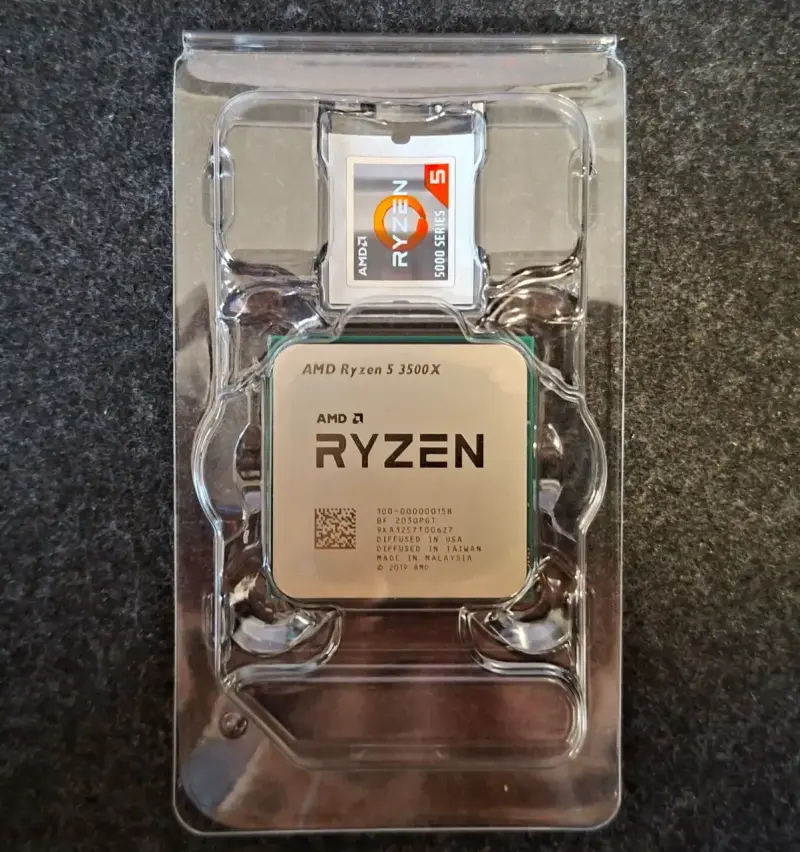Procesador AMD Ryzen 5 3500X + Disipador Original - 2