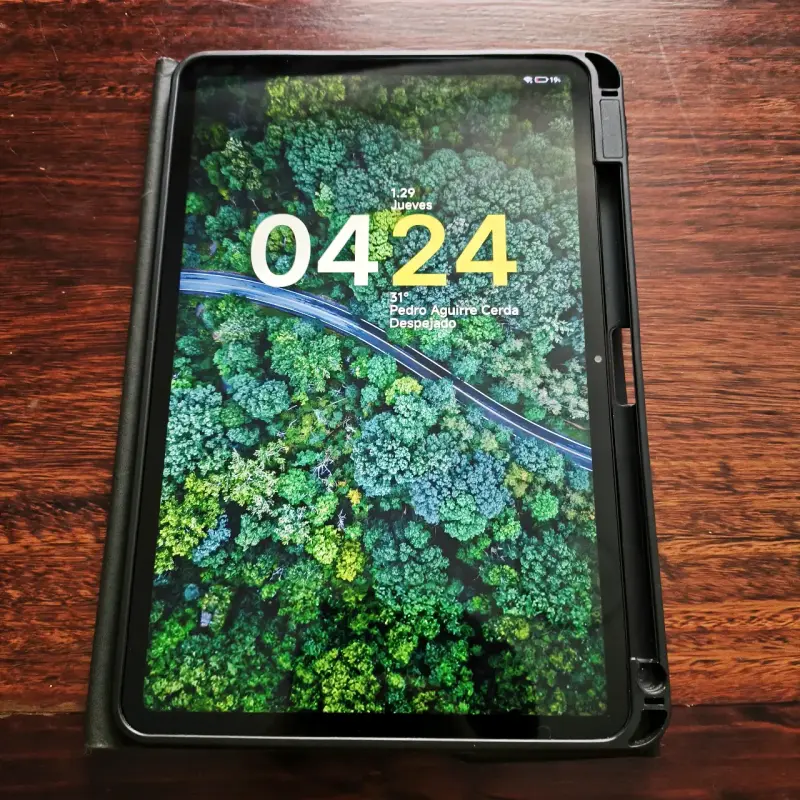Tablet Xiaomi pad 6 con funda y teclado - 1