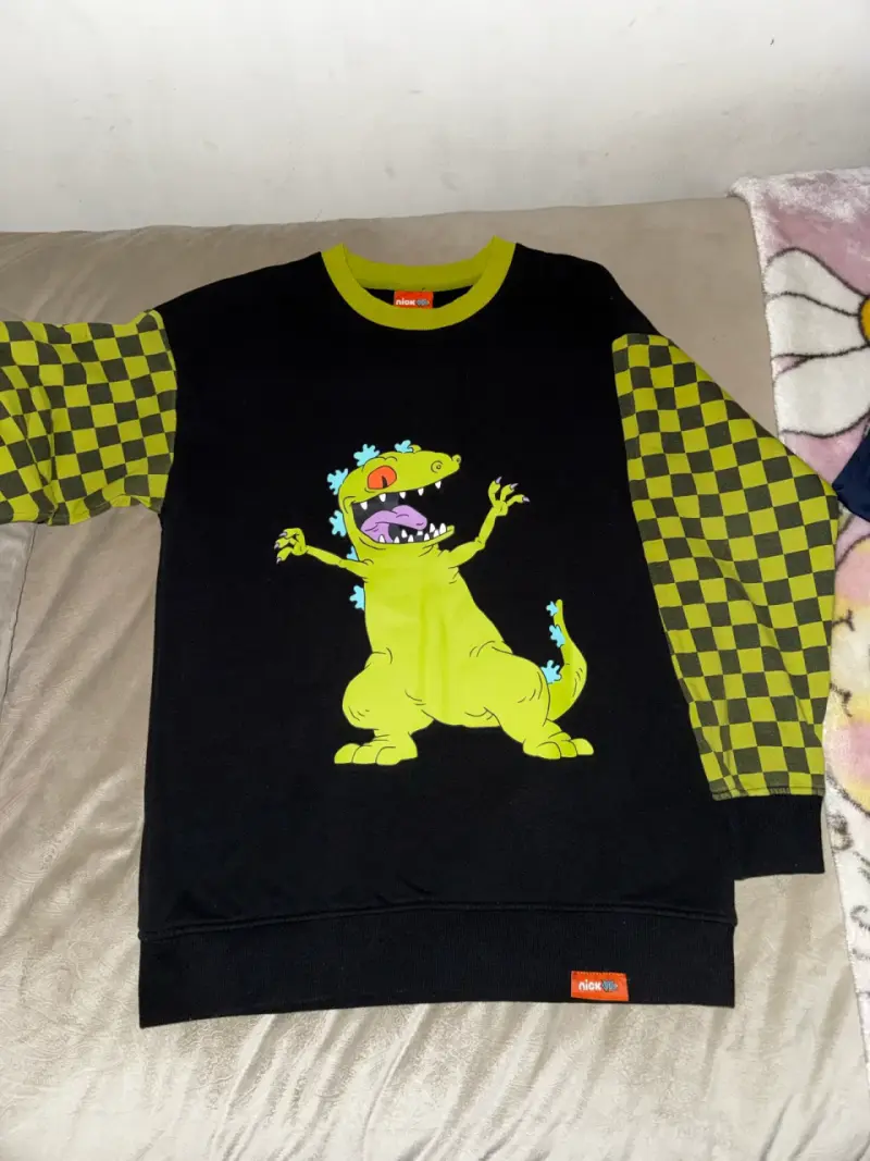 Polerón Rugrats con diseño de dinosaurio