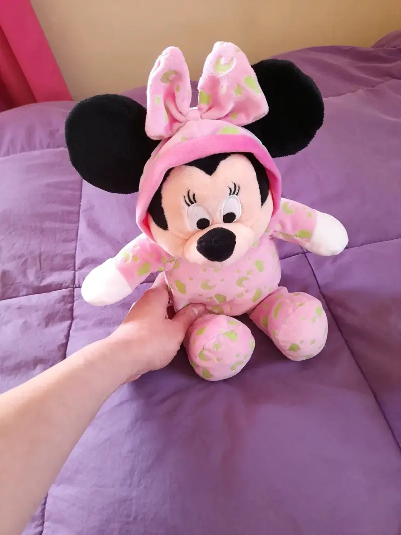 Peluche Minnie Mouse en pijama rosa - 1