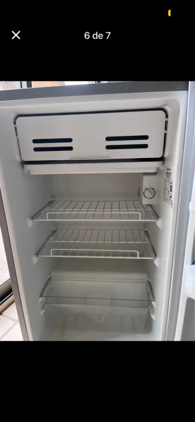 Refrigobar de 100 Lt - miniatura 6