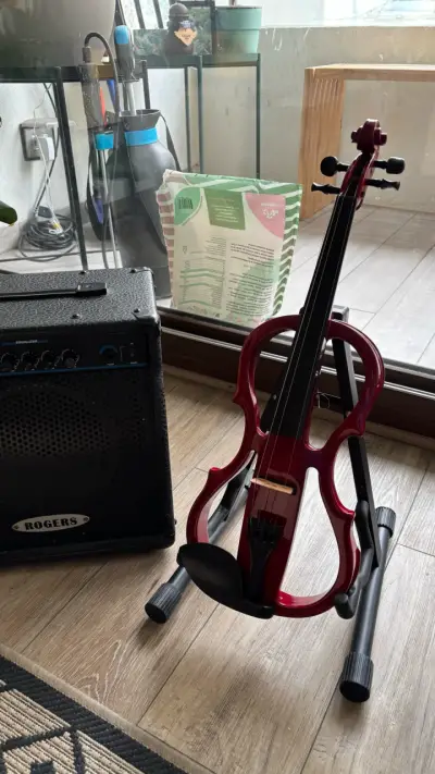 Violín eléctrico Ellinger con amplificador y arco - miniatura 4