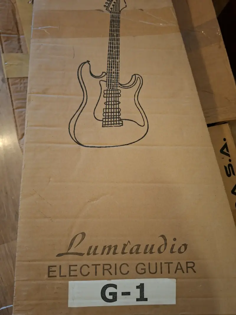Guitarra eléctrica Luminaudio negra para niños - 3