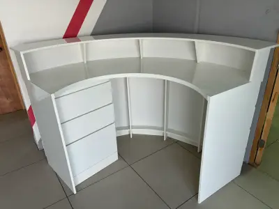 Mostrador de recepción curvo blanco - miniatura 5