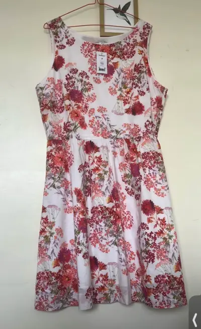 Vestido floral Talla XL - miniatura 1