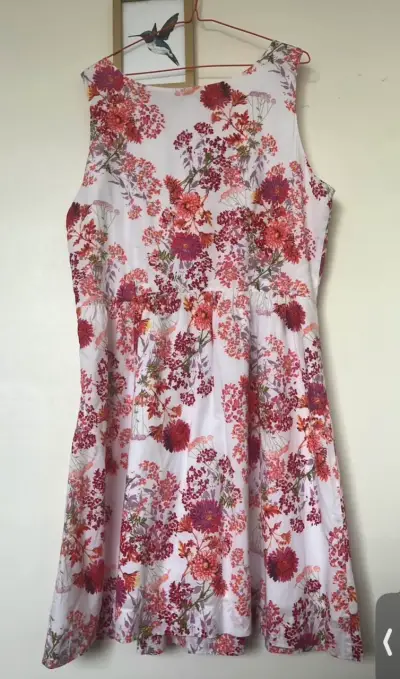 Vestido floral Talla XL - miniatura 2
