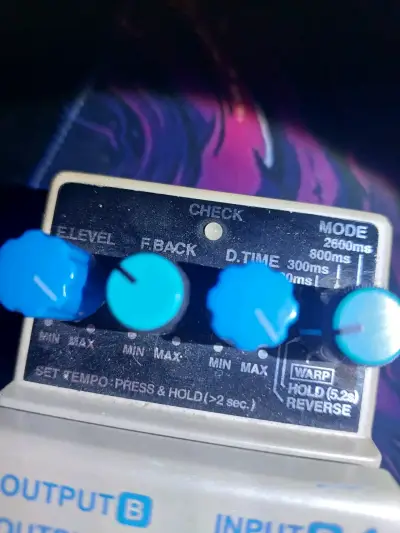 Pedal de efectos Boss DD-6 Digital Delay - miniatura 2
