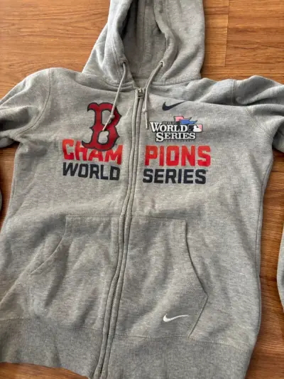 Polerón gris Nike World Series Champions - miniatura 3