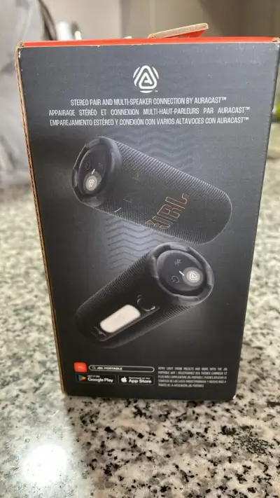Parlante Bluetooth JBL Grip Negro - miniatura 2