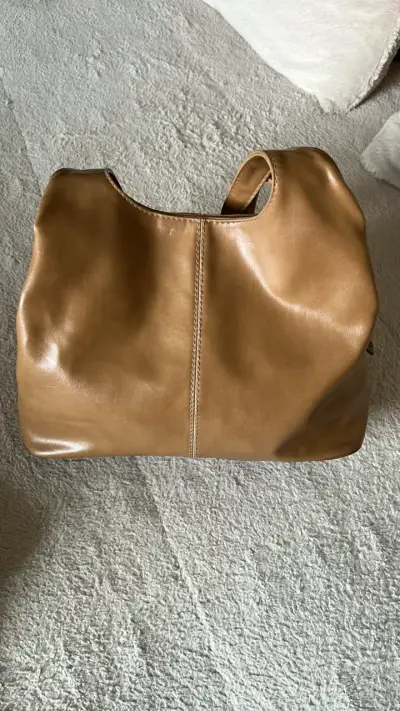Bolso de cuero marrón elegante - miniatura 1