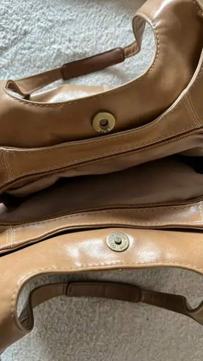Bolso de cuero marrón elegante - miniatura 3