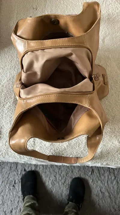 Bolso de cuero marrón elegante - miniatura 4