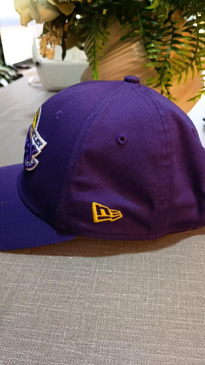 Gorra Los Angeles Lakers morada - 2