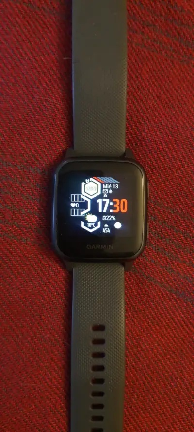 Reloj inteligente Garmin con cargador - miniatura 2