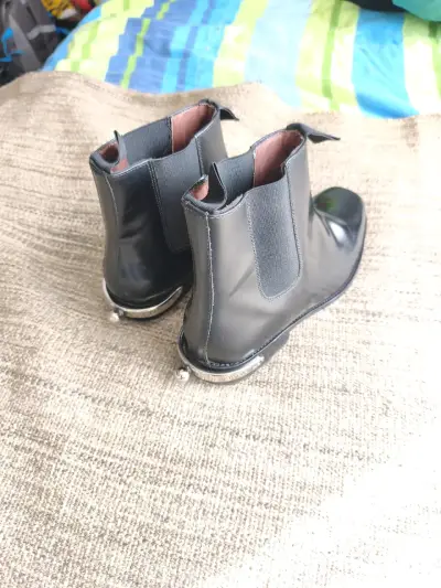 Botines de cuero negro elegantes para hombre - miniatura 2
