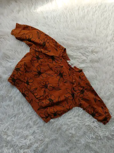 Polerón infantil estampado floral - miniatura 1