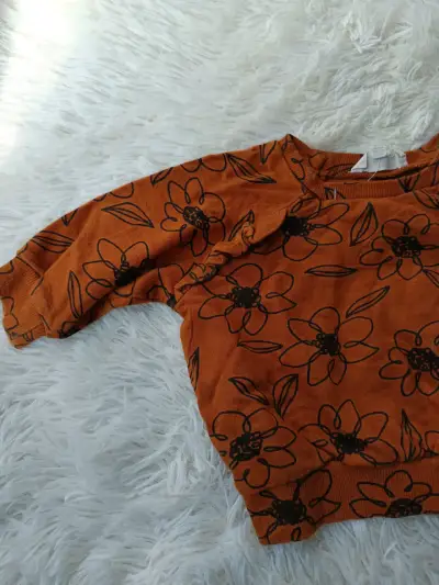 Polerón infantil estampado floral - miniatura 2