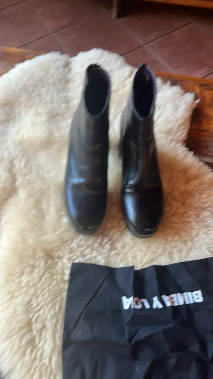 Botines de cuero negro Bimba y Lola - 3