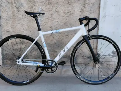 Bicicleta p3 astoria - miniatura 2