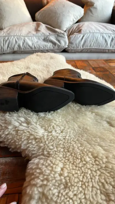 Botines de cuero negro con cierre lateral - miniatura 4