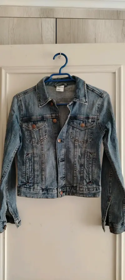 Chaqueta de mezclilla azul para niña - miniatura 1