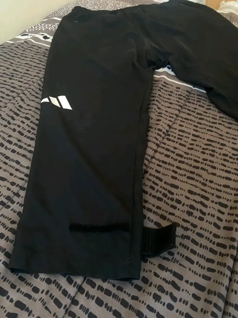 Pantalones deportivos negros adidas - 3