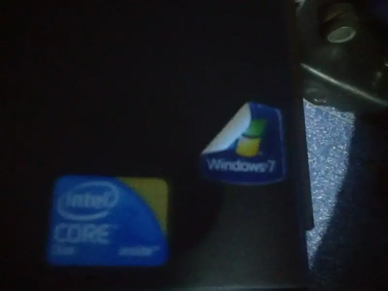 Computador Lenovo ThinkCentre con monitor HP - 6