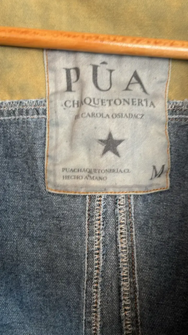 Chaqueta de mezclilla con detalles en cuero - 2