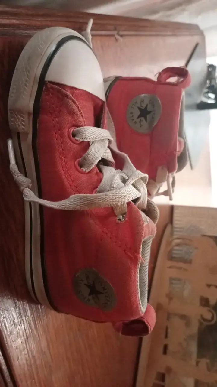 Zapatillas Converse All Star rojas para niños - 1