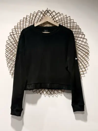Polerón Nike negro Dri-FIT para mujer - miniatura 1