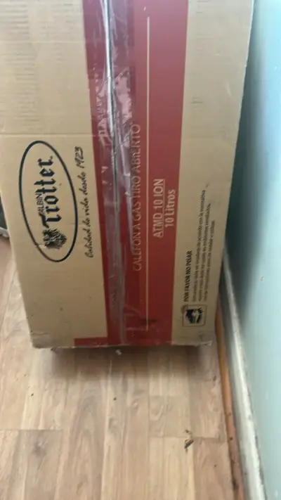 Calefón a gas Trotter 10 litros nuevo - miniatura 1