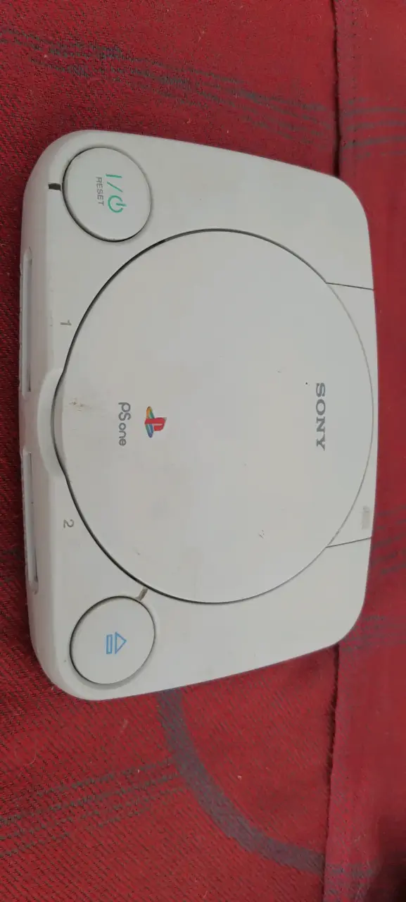 Consola Sony PS One en buen estado - 1