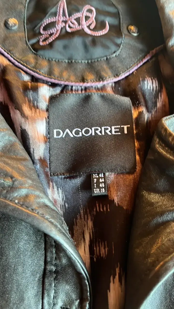 Chaqueta de cuero negra para mujer - 2