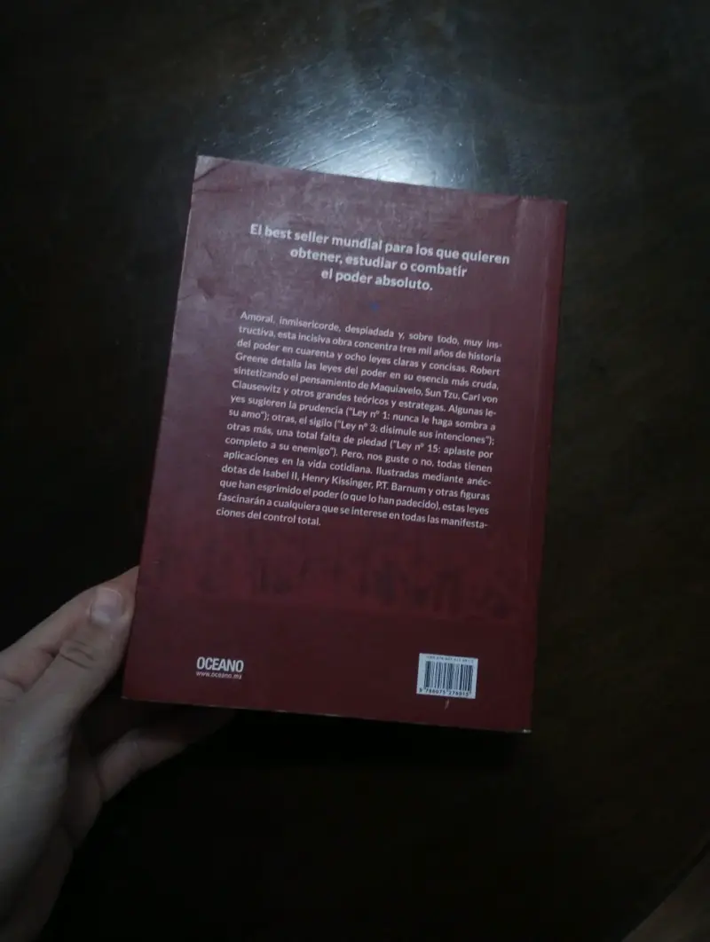 Libro 'Las 48 Leyes del Poder' de Robert Greene - 3