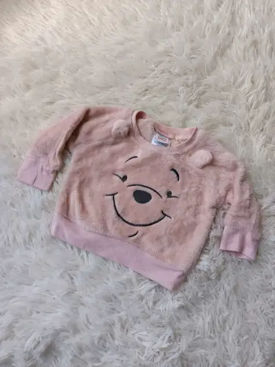 Polerón rosado de felpa con diseño infantil - miniatura 1