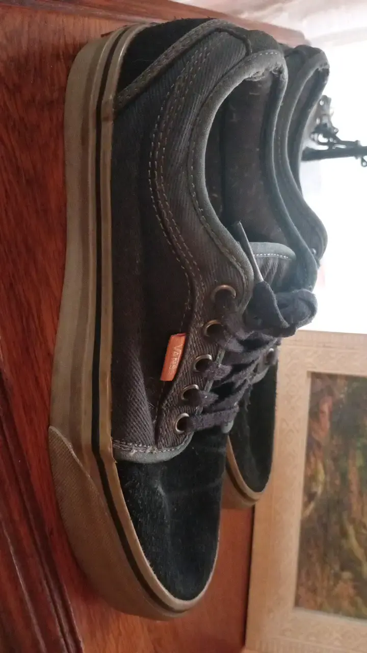 Zapatillas Vans negras de lona (ÚNICAS) - 1