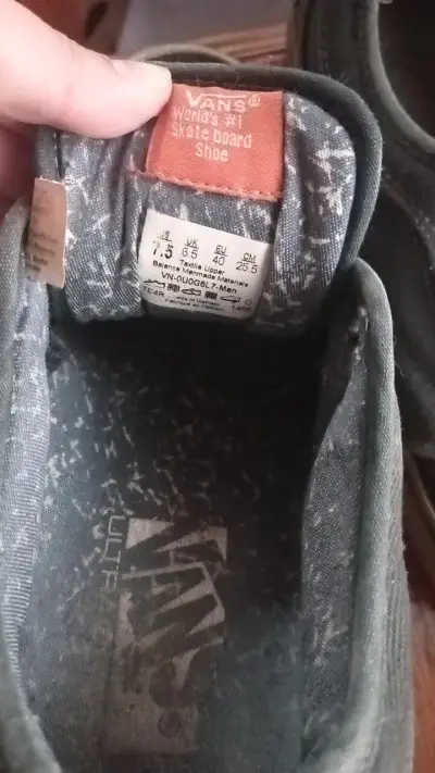 Zapatillas Vans negras de lona (ÚNICAS) - miniatura 4