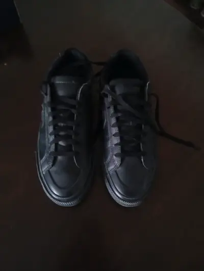 Zapatillas converse negras en caja original - miniatura 3