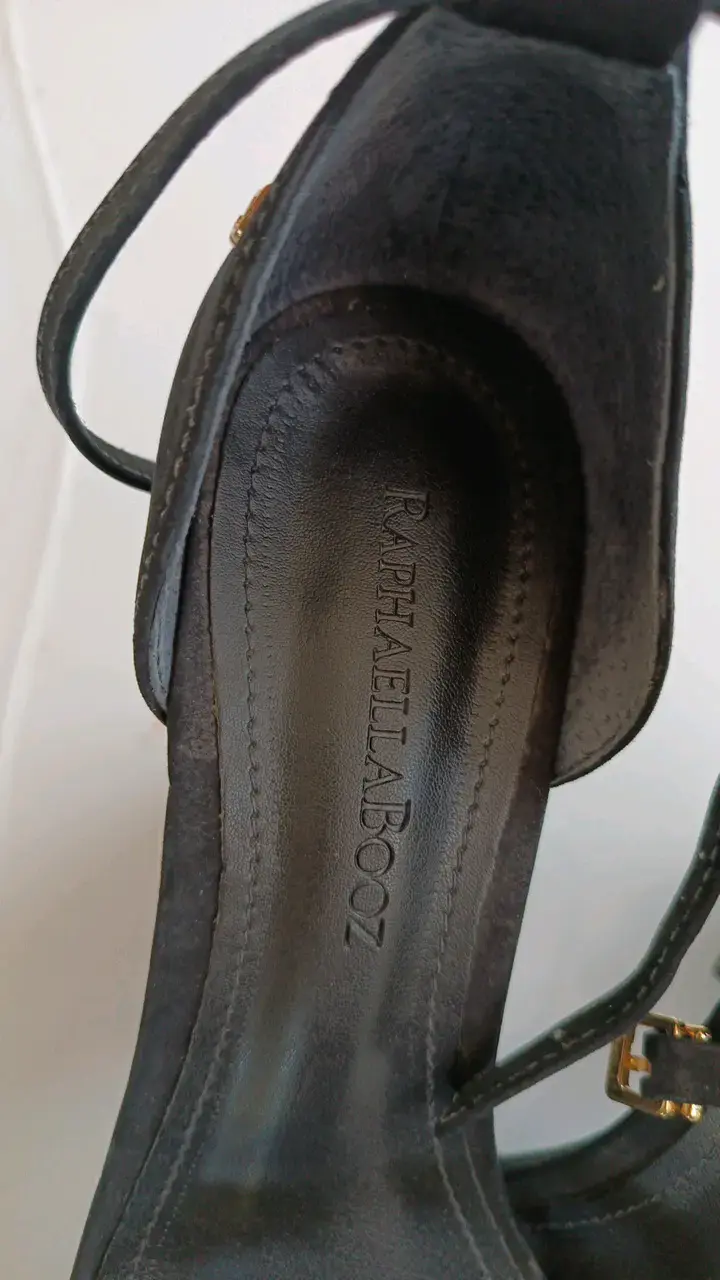 Sandalias de tacón negras elegantes - 4