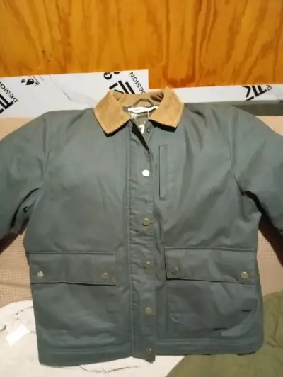 Chaqueta de invierno verde con cuello de pana - miniatura 1
