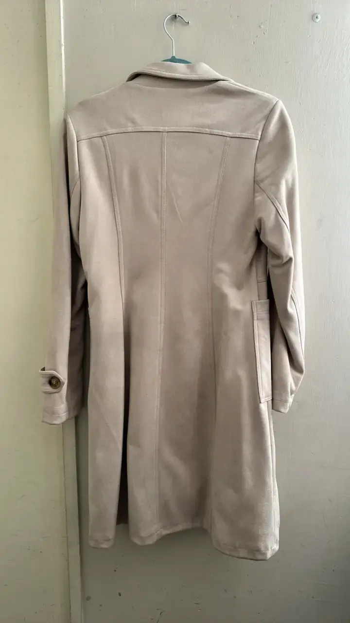 Abrigo beige elegante para mujer Lola - 2