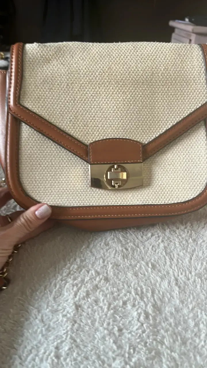 Cartera de mano beige y marrón elegante - 1