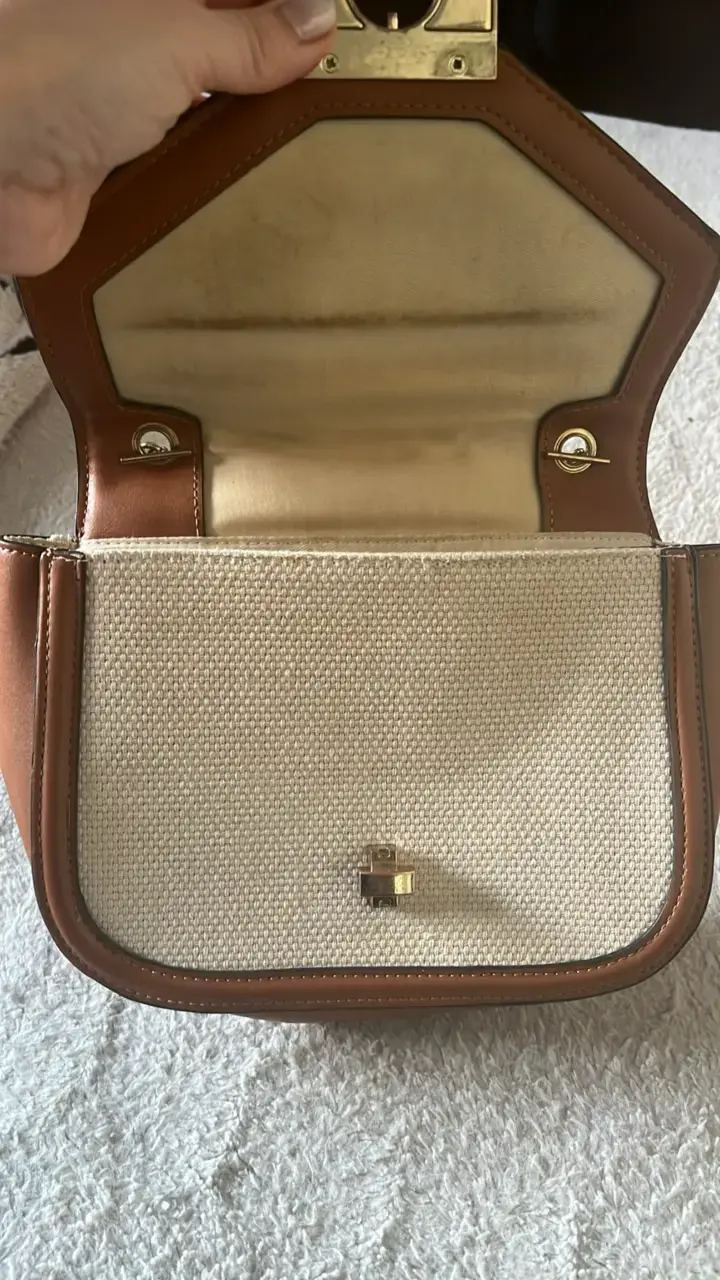 Cartera de mano beige y marrón elegante - 3