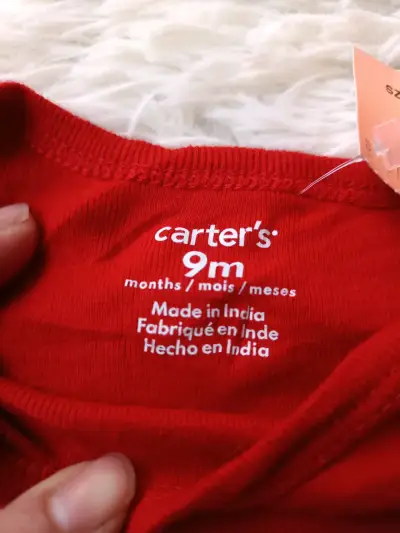 Body rojo para bebé 'My First Valentine's Day' - miniatura 3