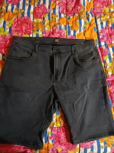 Bermudas Lee negras de mezclilla - miniatura 1