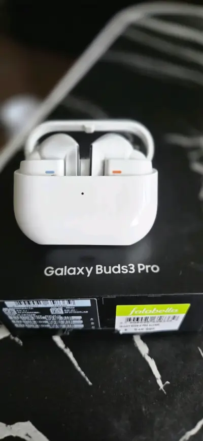 Audífonos Galaxy Buds3 Pro blancos - miniatura 4
